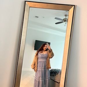 Meet your Posher, Ana